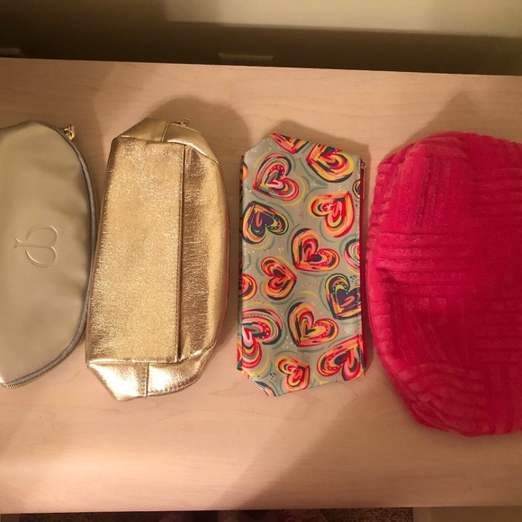 New 4 Piece Designer Cosmetic Bag Set Bundle - Picture 1 of 6